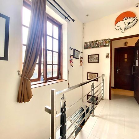 Cabin Hotel Bhayangkara Джокякарта Екстериор снимка