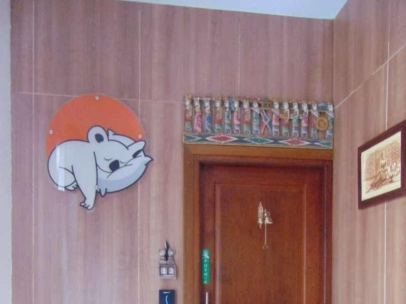 Cabin Hotel Bhayangkara Джокякарта Екстериор снимка